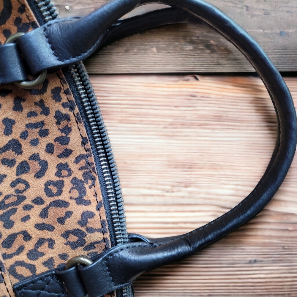 Leopard Print Purse by American Leather Co Austin - Picture 5 of 11